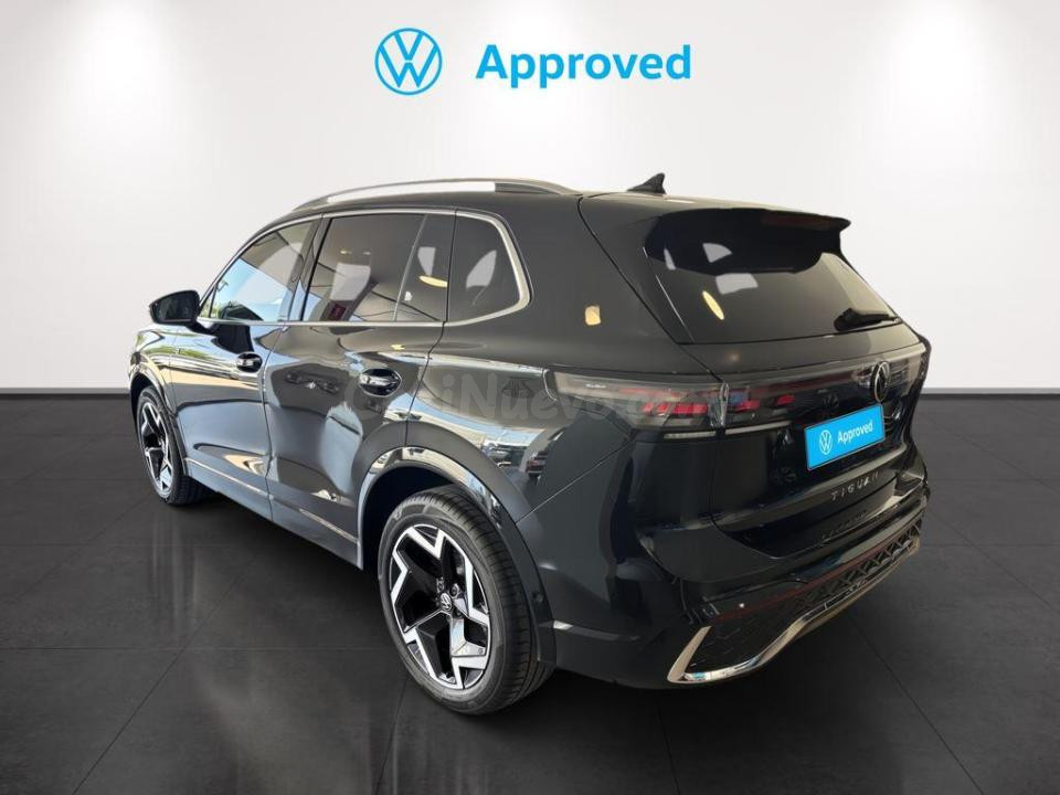 Volkswagen Tiguan - foto 2