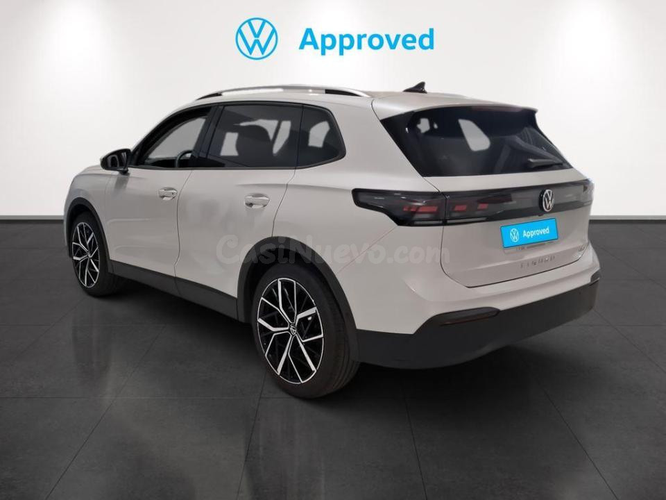 Volkswagen Tiguan - foto 2