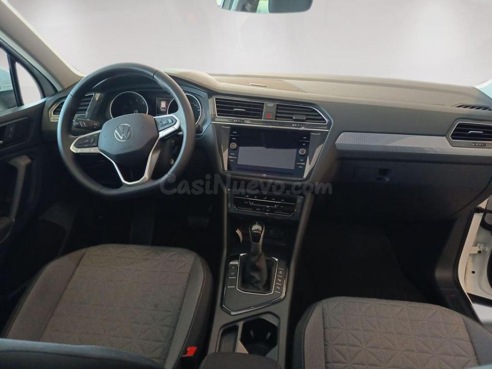 Volkswagen Tiguan - foto 4