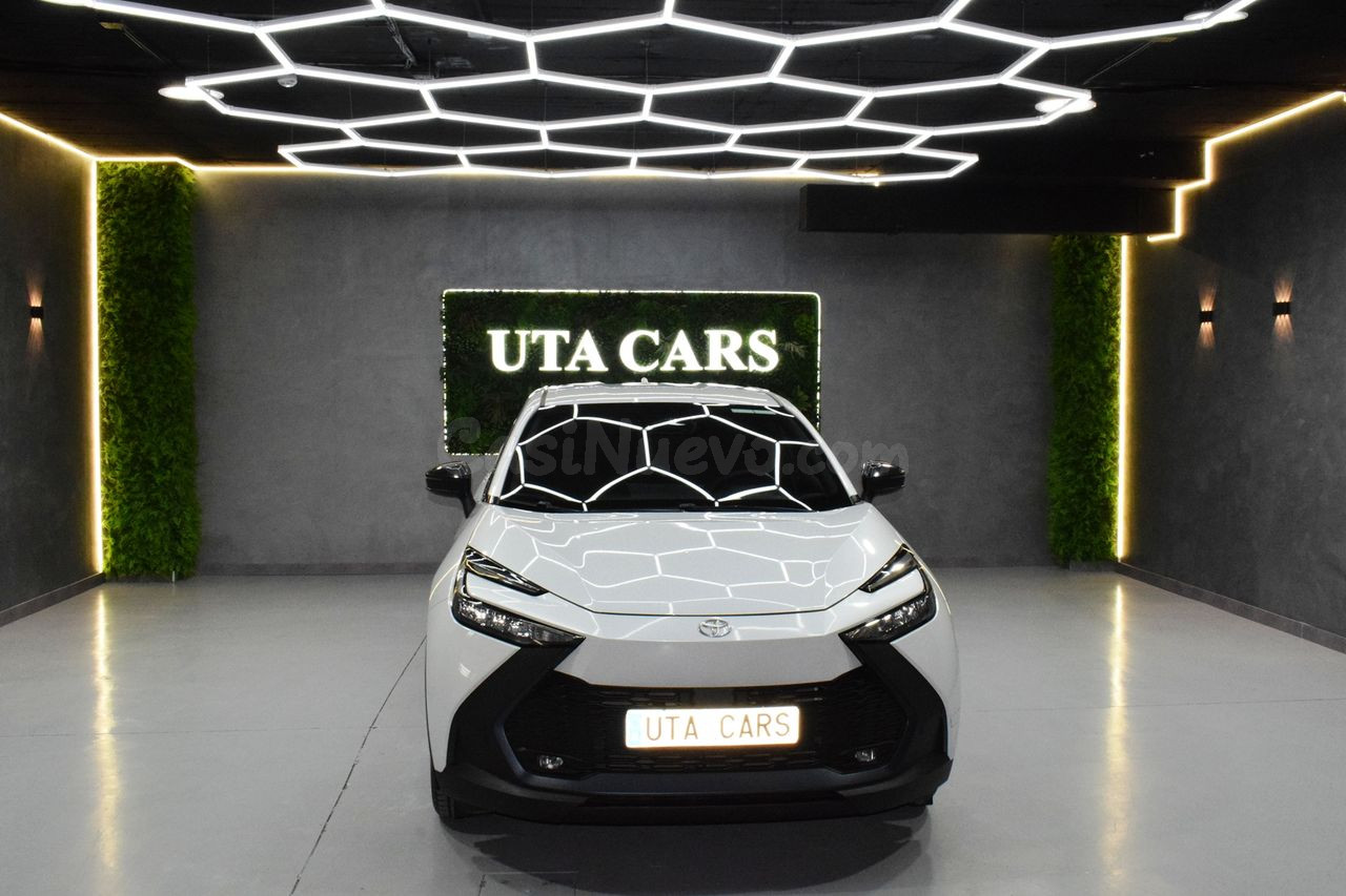 Toyota C-HR HYBRID ADVANCE 1.8 140CV E-CVT - foto 2