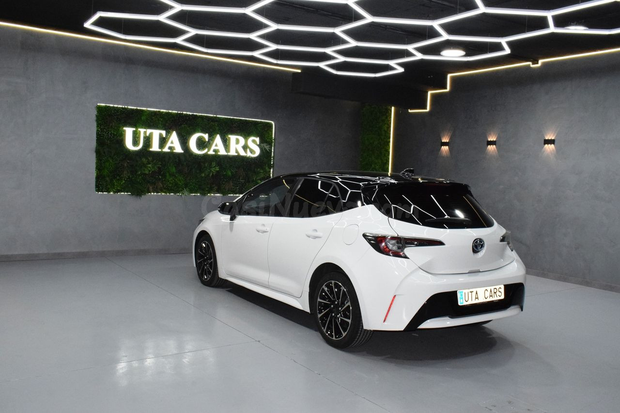 Toyota Corolla 1.8 125H ACTIVE TECH E-CVT - foto 4
