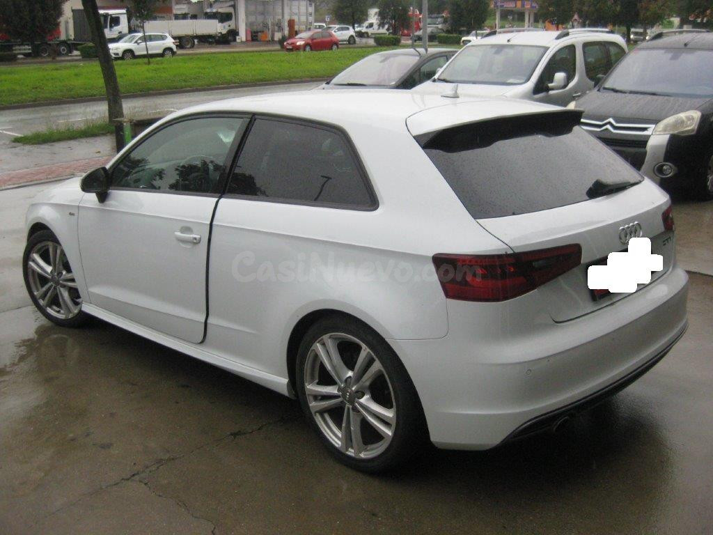 Audi A3 110 CV Vic - Equipamiento Premium y Estado Impecable - foto 3