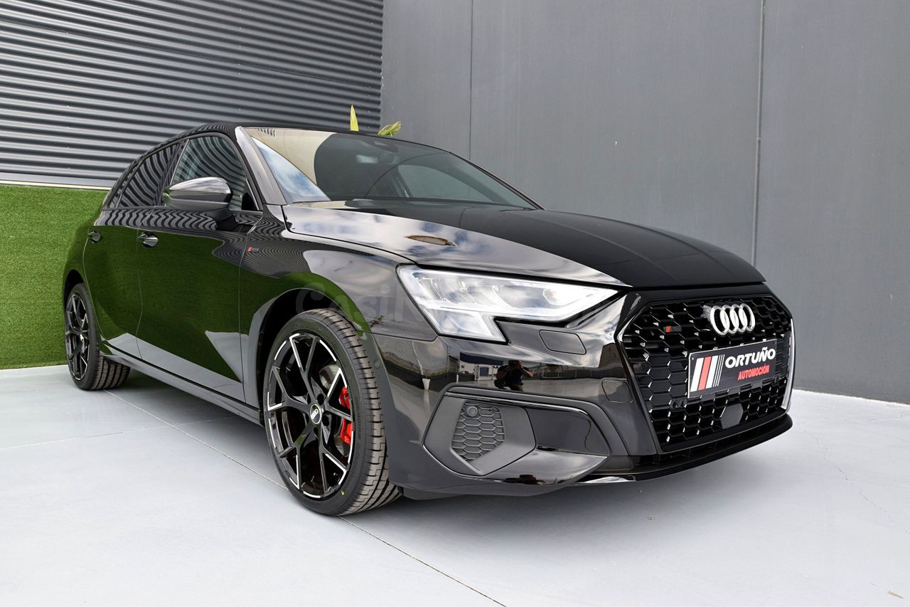 Audi A3 Sportback Black line 30 TDI 85kW S tron - foto 5