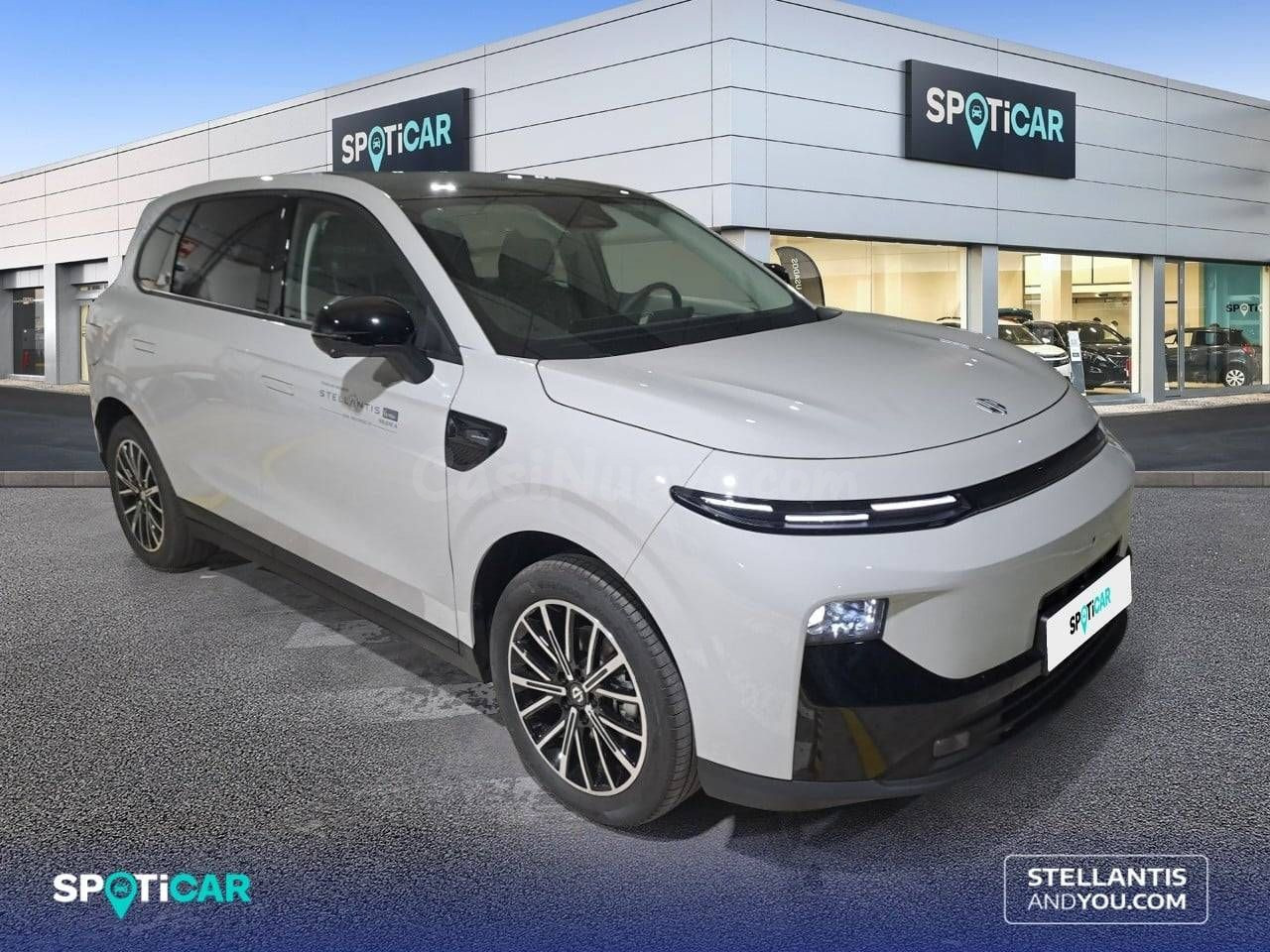 Leapmotor B10 REEV 18.8 kWh en Valencia: Diseño y tecnología - foto 3