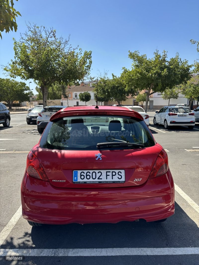Peugeot 207 en Sevilla: Oferta fiable y bien conservada - foto 3