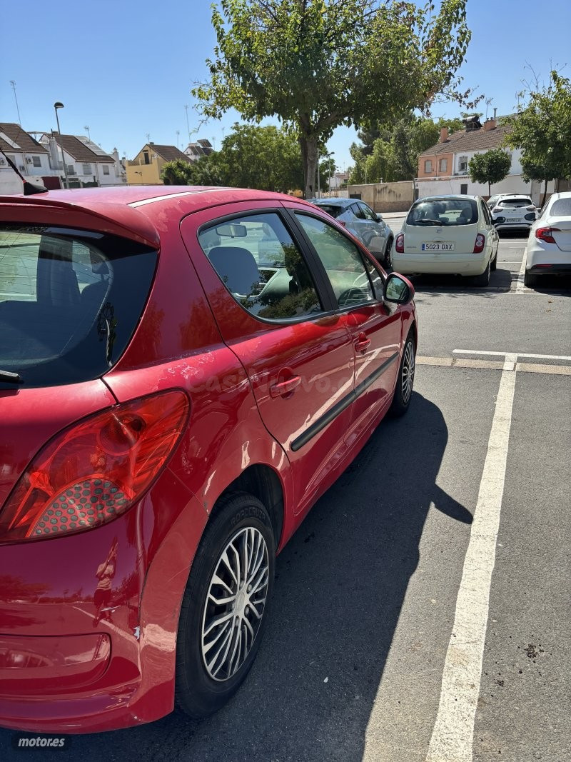 Peugeot 207 en Sevilla: Oferta fiable y bien conservada - foto 4