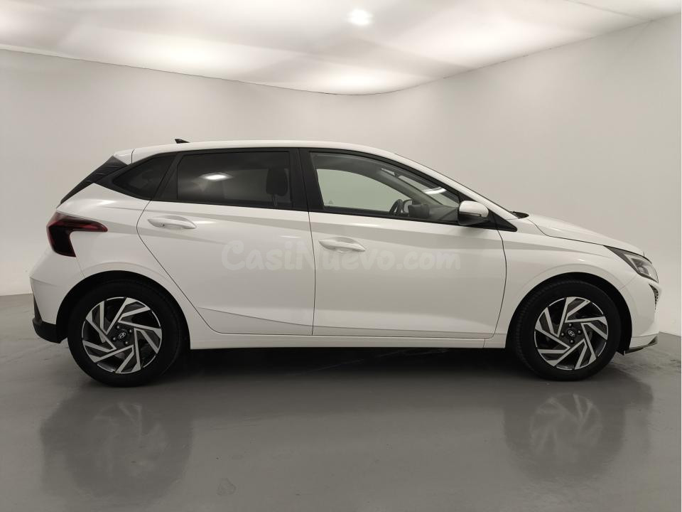 Hyundai i20 - foto 4