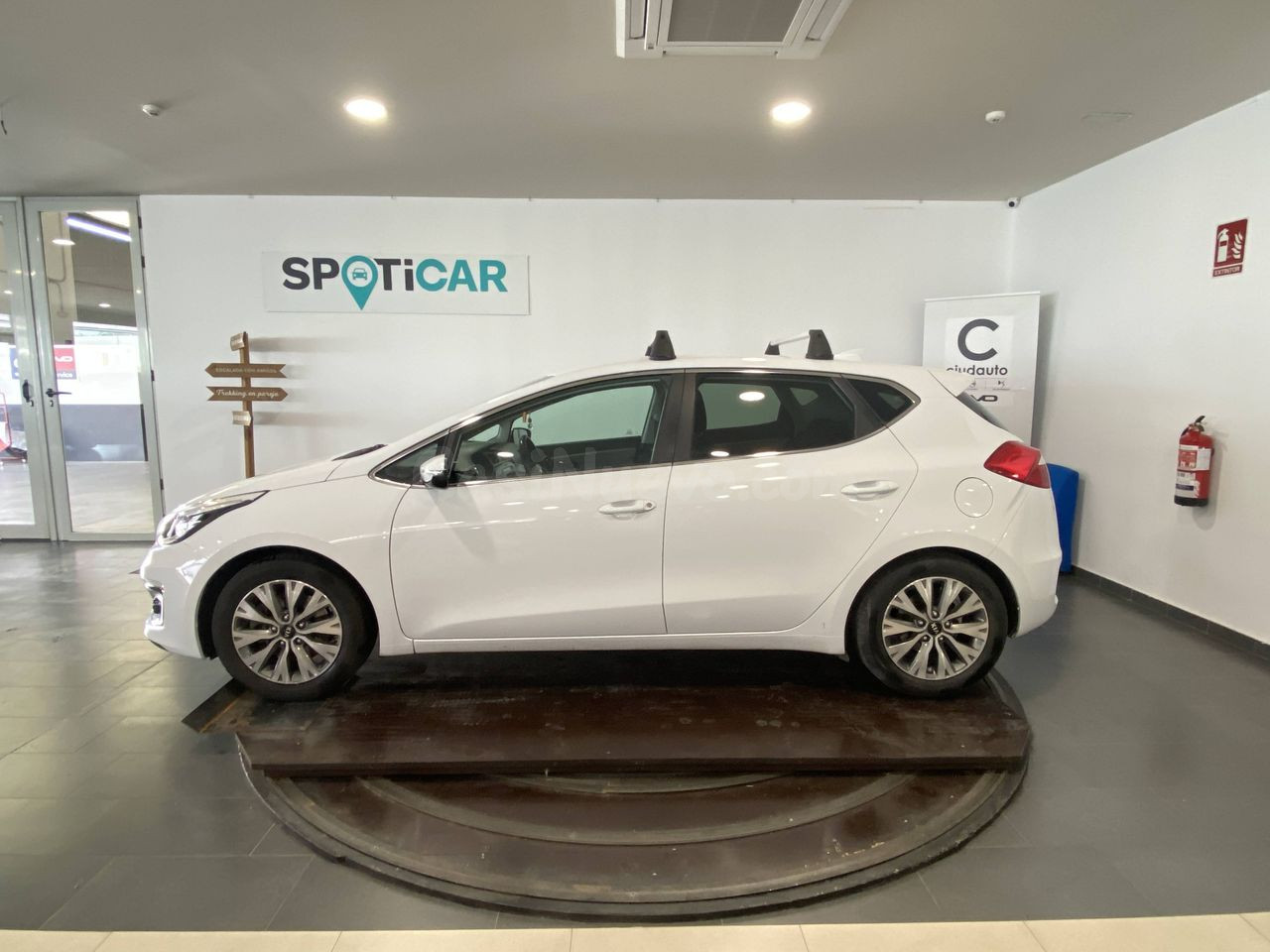 Kia Ceed 1.4 CVVT 74kW (100CV) Concept - foto 5