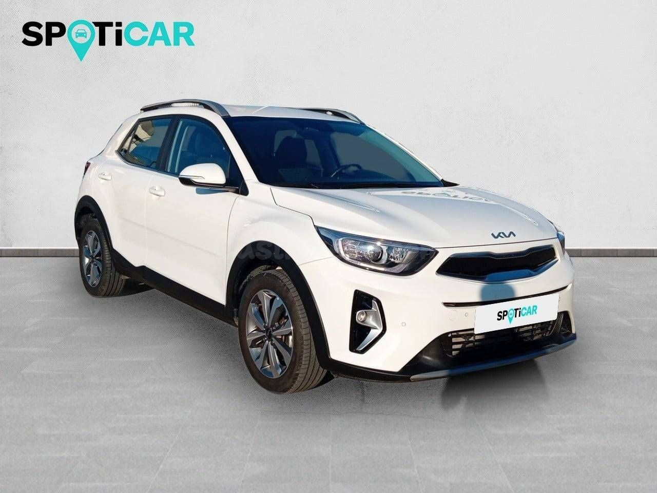 Kia Stonic 1.0 T-GDi 74kW (100CV) MHEV  DCT Drive - foto 3