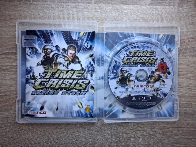 Time Crisis Razing Storm - foto 2