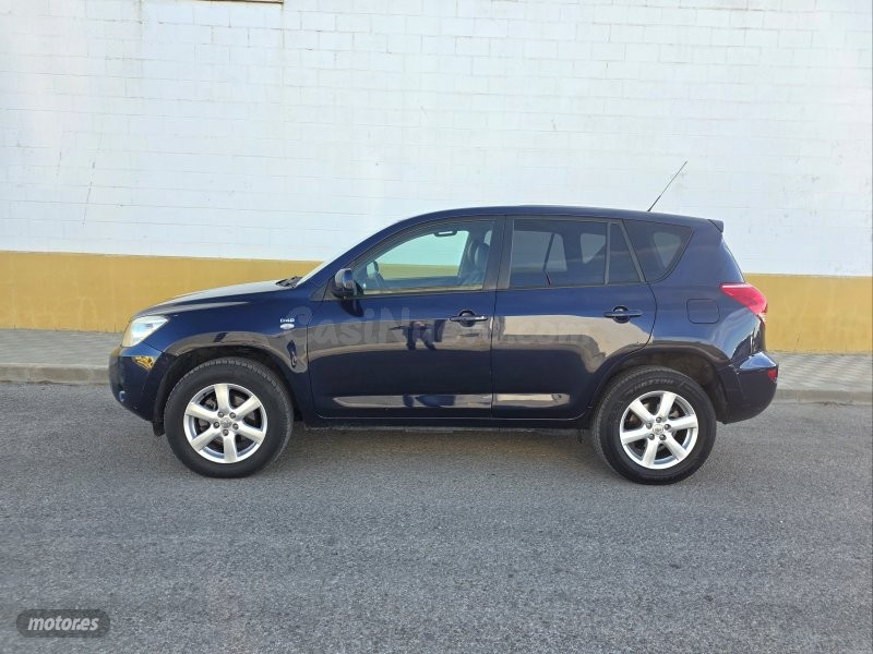 Toyota RAV 4 Excelente Estado Sevilla - foto 4