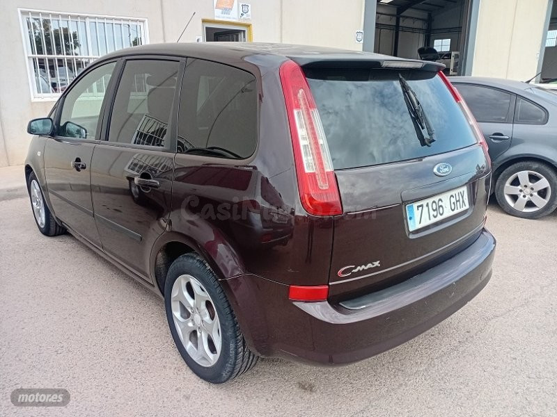 Ford C-Max - foto 5