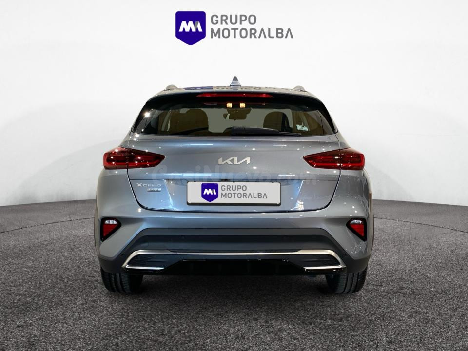 Kia XCeed - foto 4