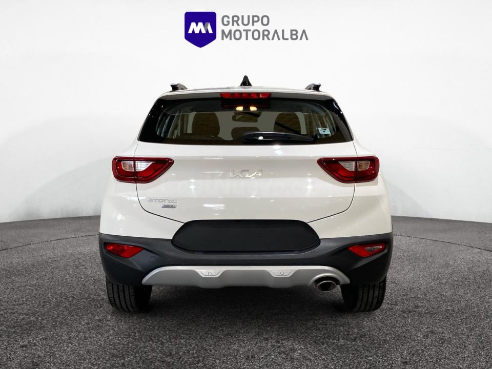 Kia Stonic - foto 4