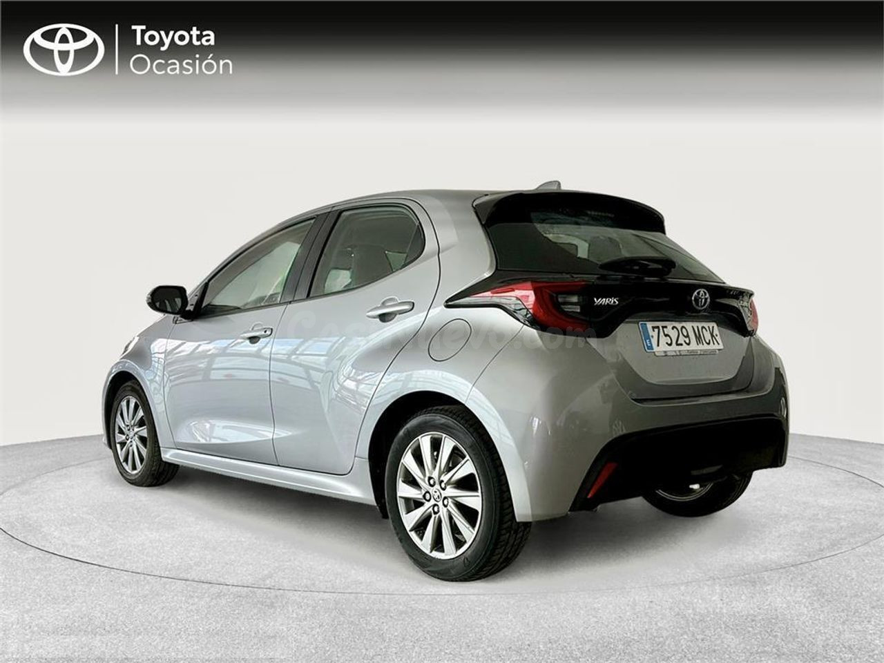Toyota Yaris 1.5 120H Active Tech - foto 2