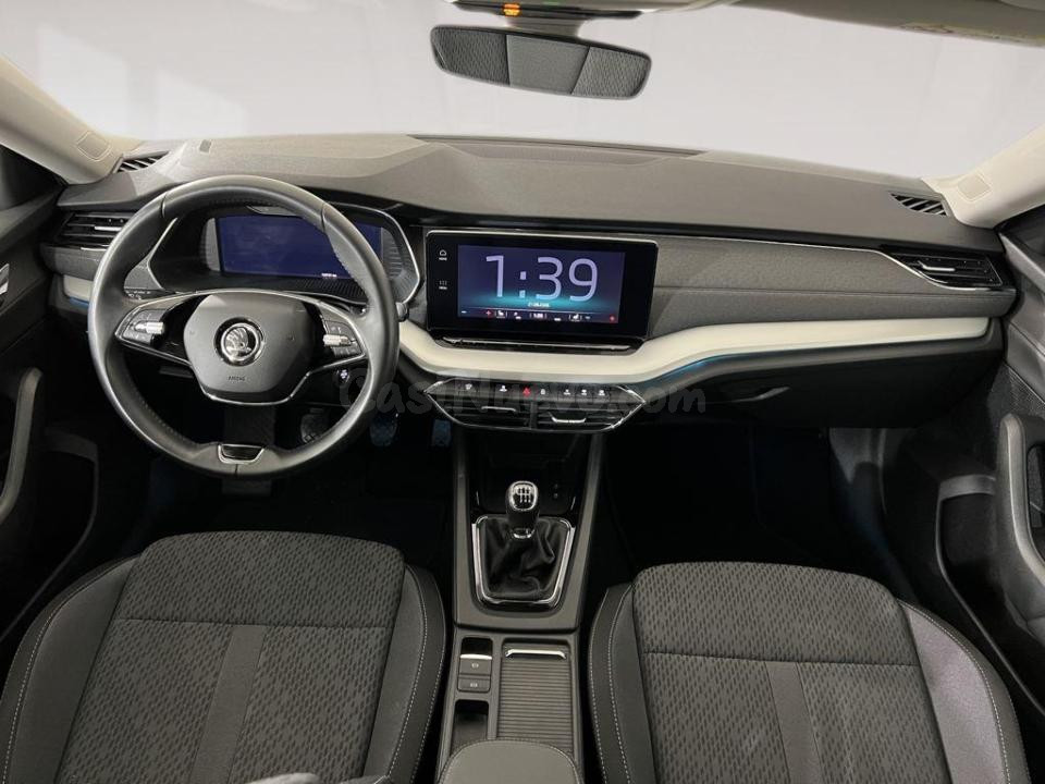 Skoda Octavia - foto 4