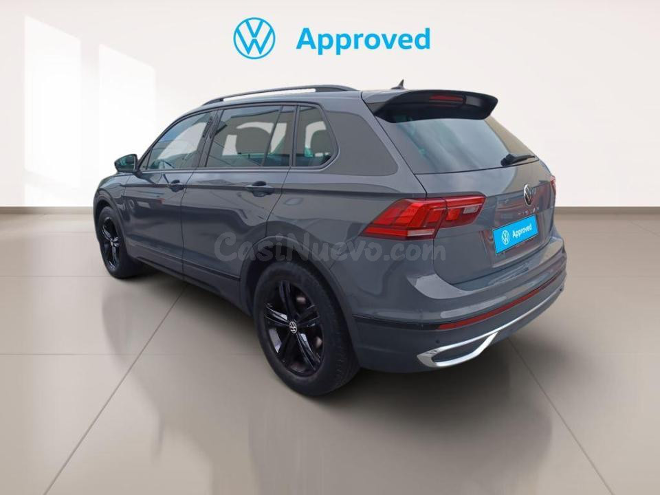 Volkswagen Tiguan - foto 2