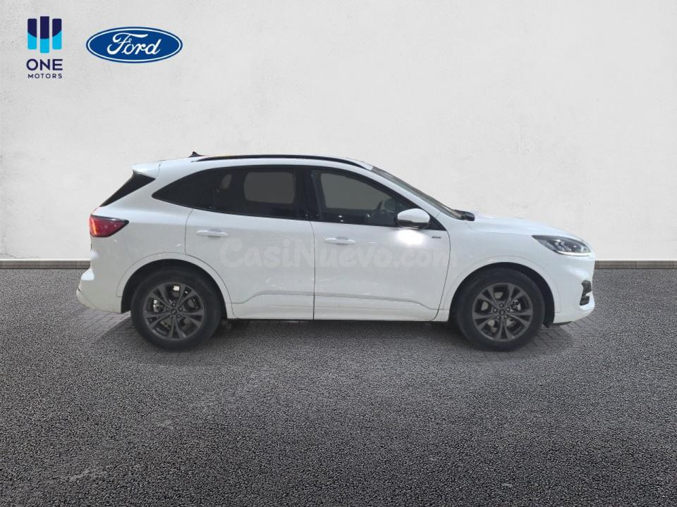 Ford Kuga - foto 5
