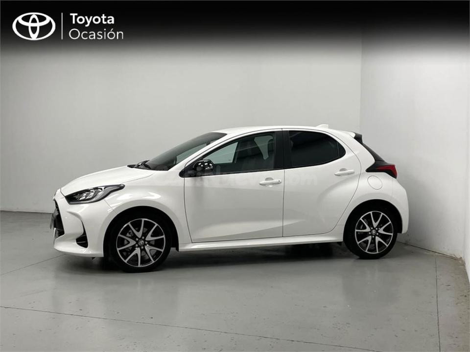 Toyota Yaris 2022 Girona Ciudad - Motor Eficiente y Fiable - foto 3