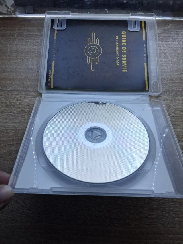 Fallout 3 PS3 - Juego completo con manual y caja en Móstoles - foto 3