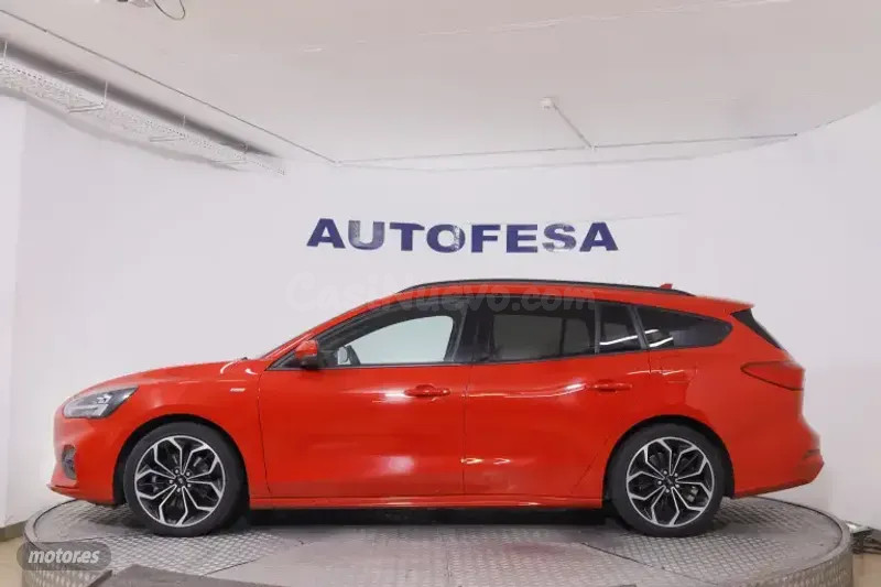 Ford Focus 2019 en Alpedrete con tecnología avanzada - foto 4