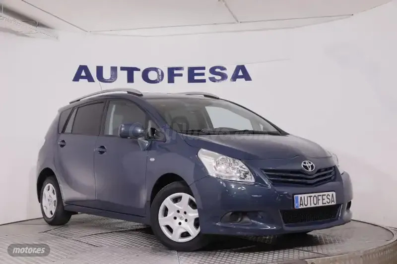 Toyota Verso - foto 3