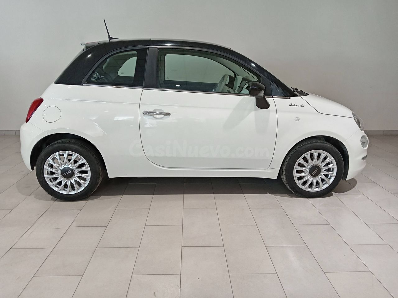 Fiat 500 Híbrido 70 CV Dolcevita en Málaga - Ideal ciudad - foto 4