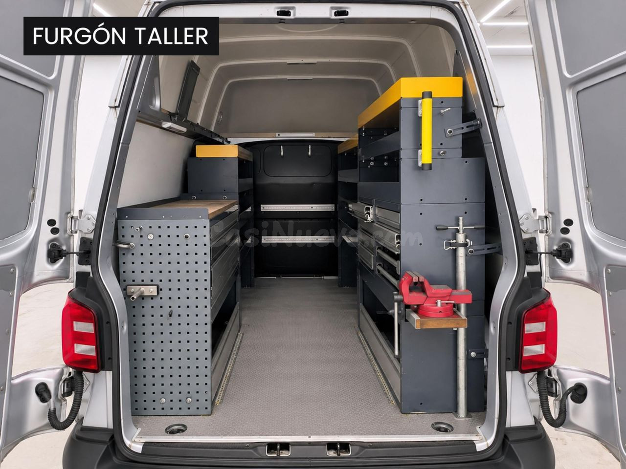 Volkswagen Transporter 2.0 TDI FG. TALLER L1 H2 110