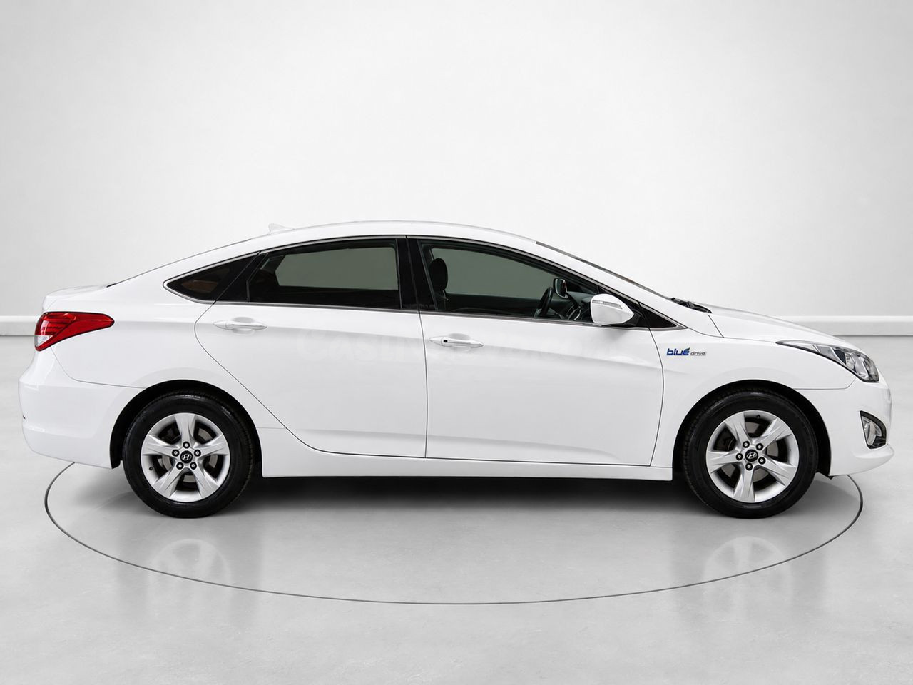 Hyundai i40 1.7 CRDI BlueDrive Tecno 100 kW (136 CV) - foto 2