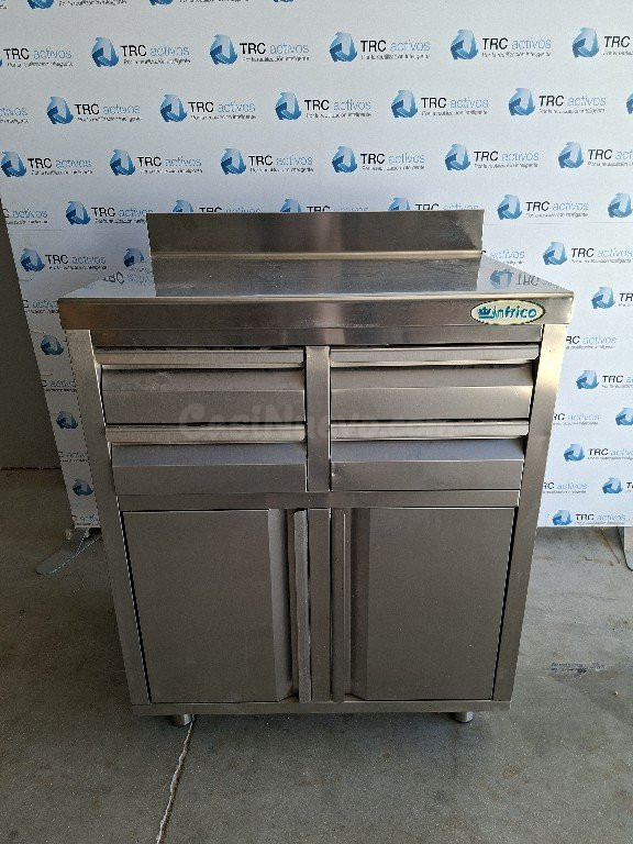 Armario profesional acero inoxidable L’Aldea - Almacenamiento robusto para oficina