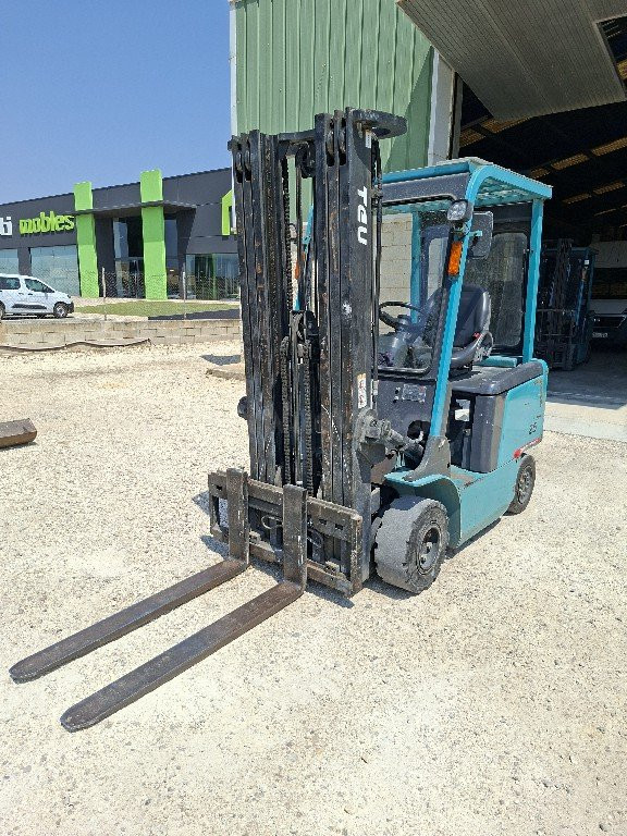 Carretilla elevadora TEU FB25 en L'Aldea (Tarragona) - 2.500kg