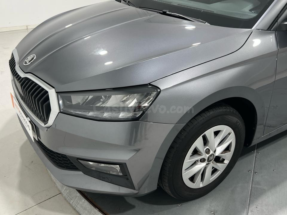 Skoda Fabia - foto 2