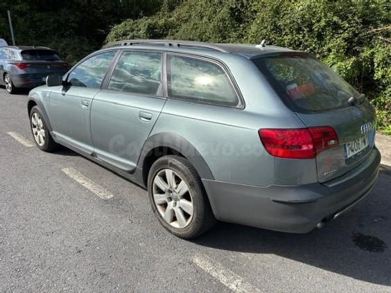 Audi A-6 ALLROAD 3.0 TDI 135 CV FULL-EQUIPE - foto 3
