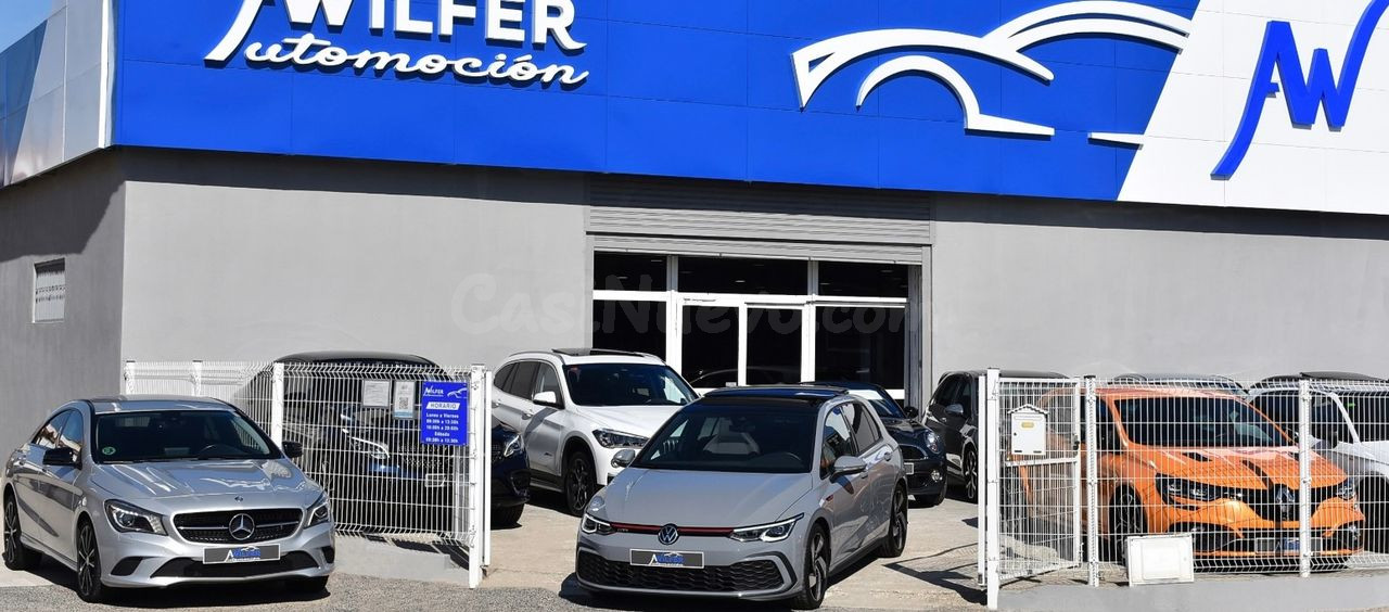Toyota Auris 140H e-CVT Advance