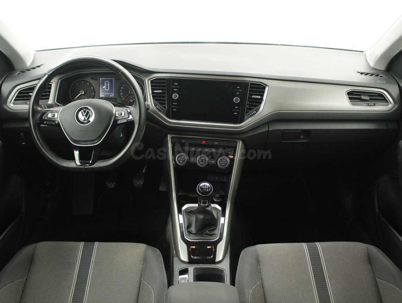 Volkswagen T-Roc T-ROC 1.0 TSI 81KW ADVANCE 5P - foto 4