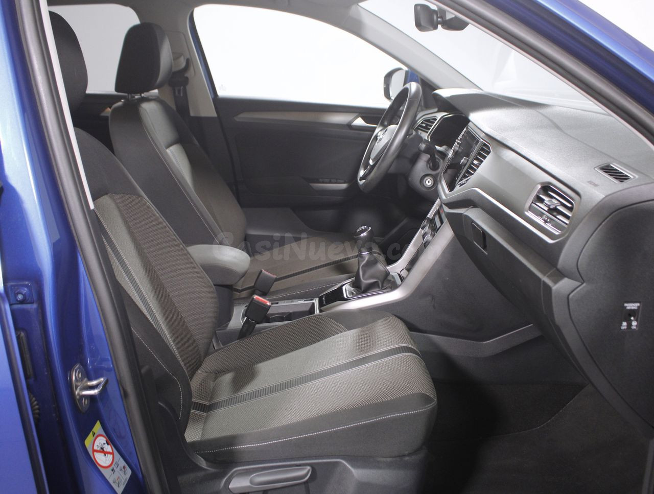 Volkswagen T-Roc T-ROC 1.0 TSI 81KW ADVANCE 5P - foto 5