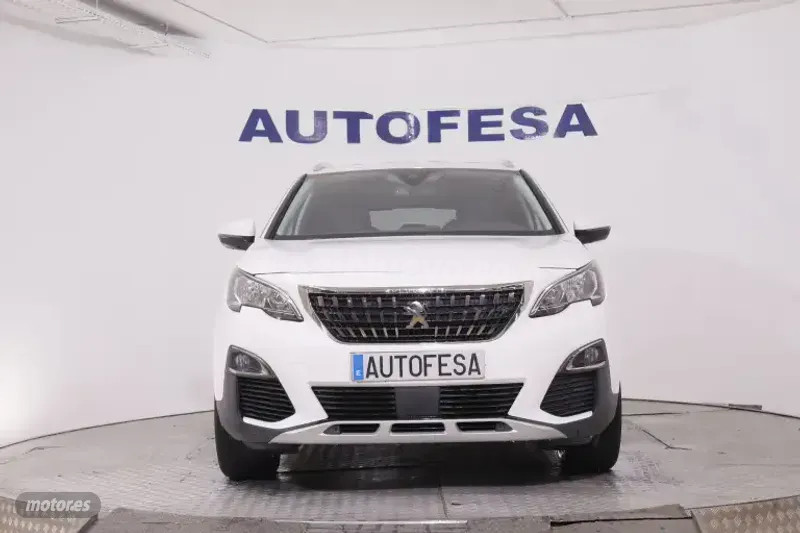 Peugeot 3008 - foto 2