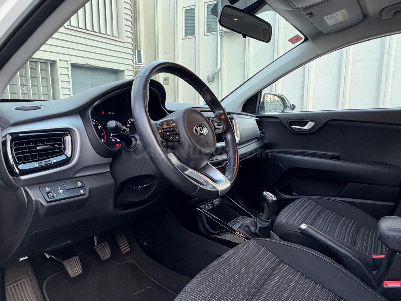 Kia Stonic 1.0 T-GDi 88kW (120CV) Drive - foto 5