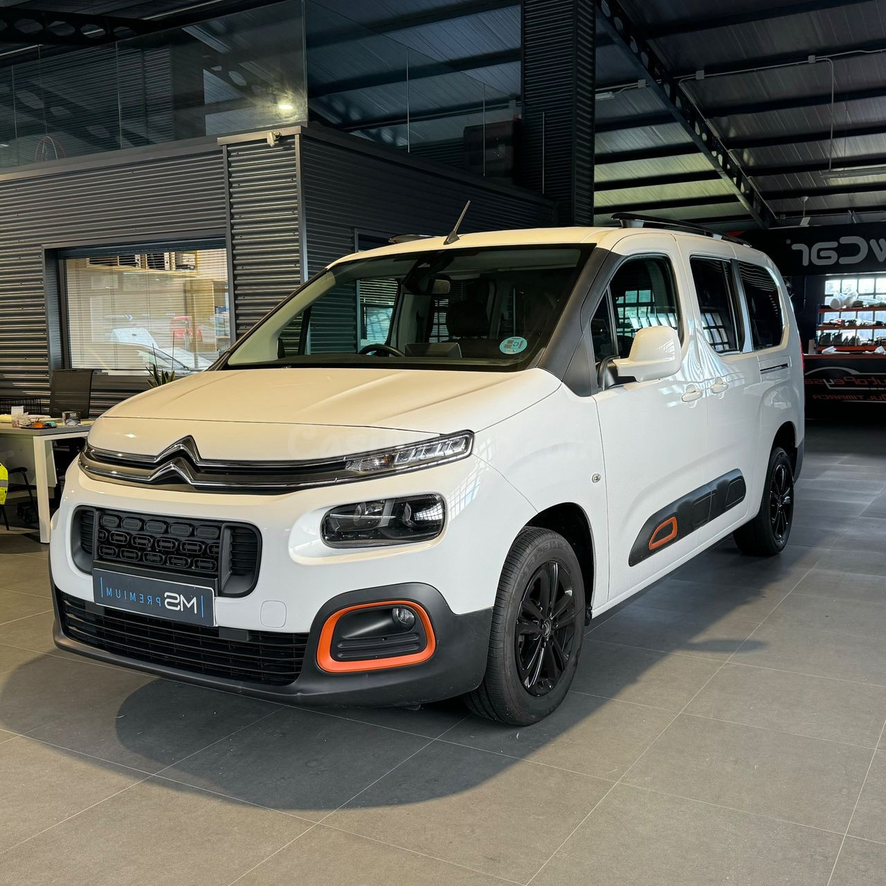 Citroën Berlingo Talla XL BlueHDi 100 S&S Live 7 plazas