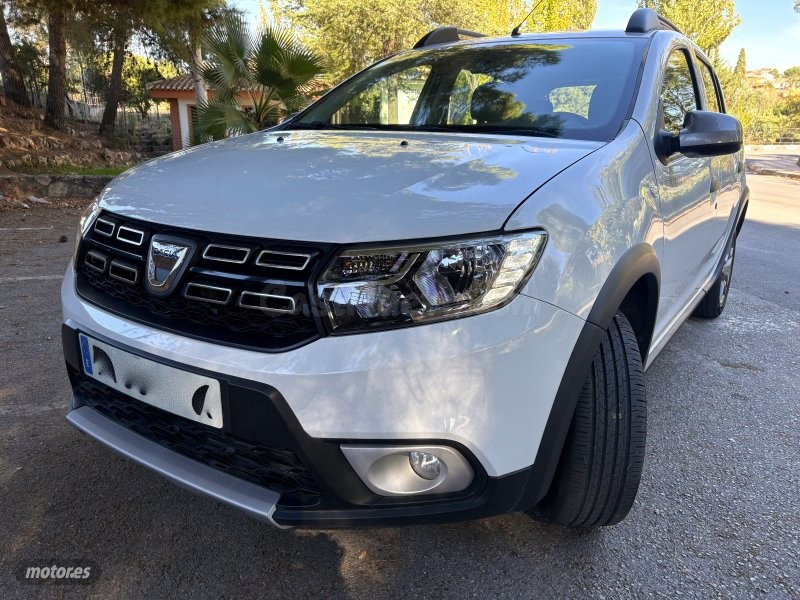 Dacia Sandero Stepway en Otura - Estado impecable - foto 5