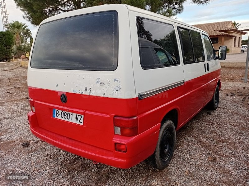 Volkswagen Multivan - foto 5
