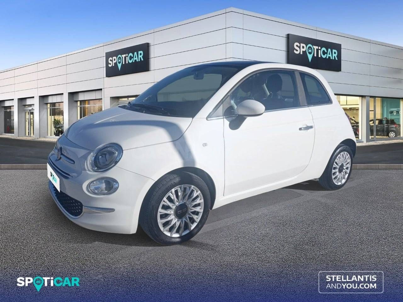 Fiat 500 Dolcevita urbana con motor híbrido en Valencia