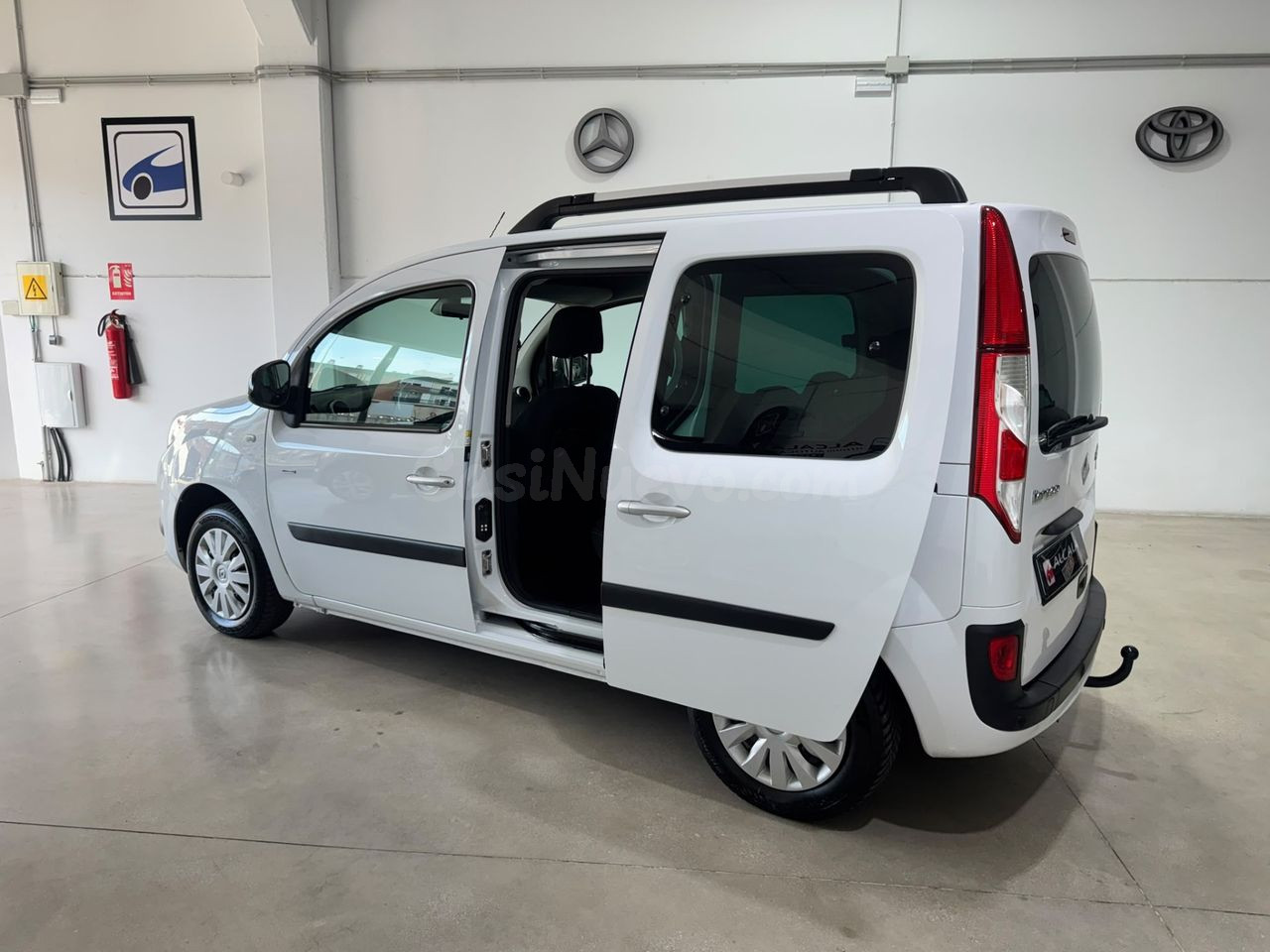 Renault Kangoo Combi 1.5 DCI LIMITED 95CV - foto 5