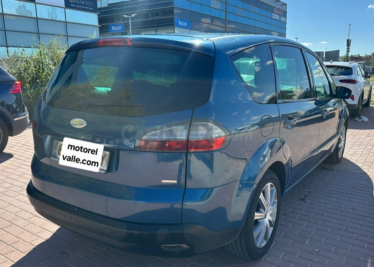 Ford S Max Trend 2.0 TDCi 140 cv - foto 4