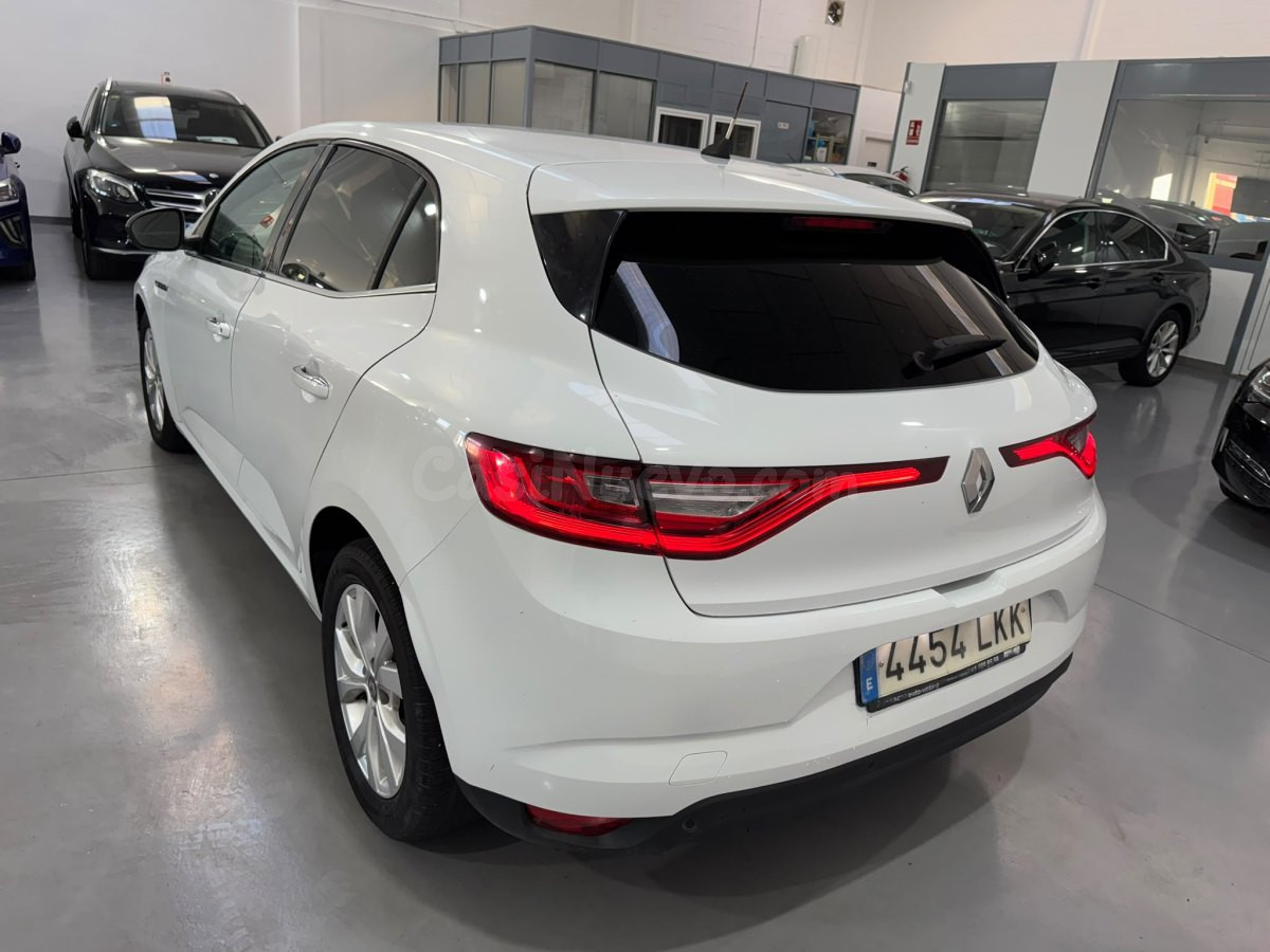 Renault Megane 1.3 115 CV Renault Megane IV (2020) - foto 4