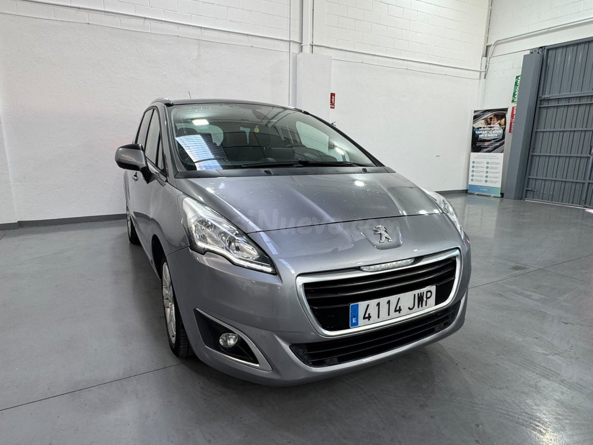 Peugeot 5008 1.6 BlueHDi Style 7 PLZ 120 CV (2017)