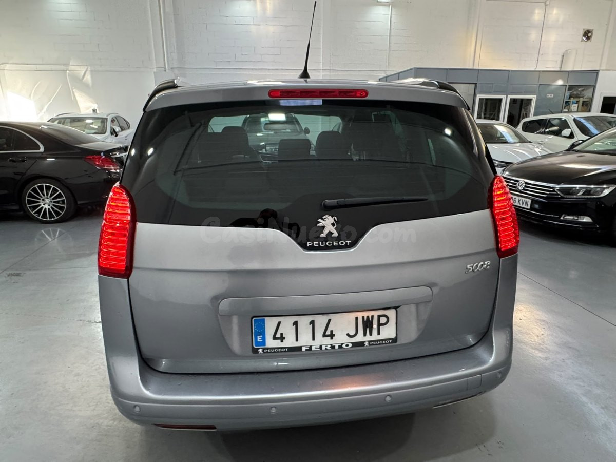 Peugeot 5008 1.6 BlueHDi Style 7 PLZ 120 CV (2017) - foto 5