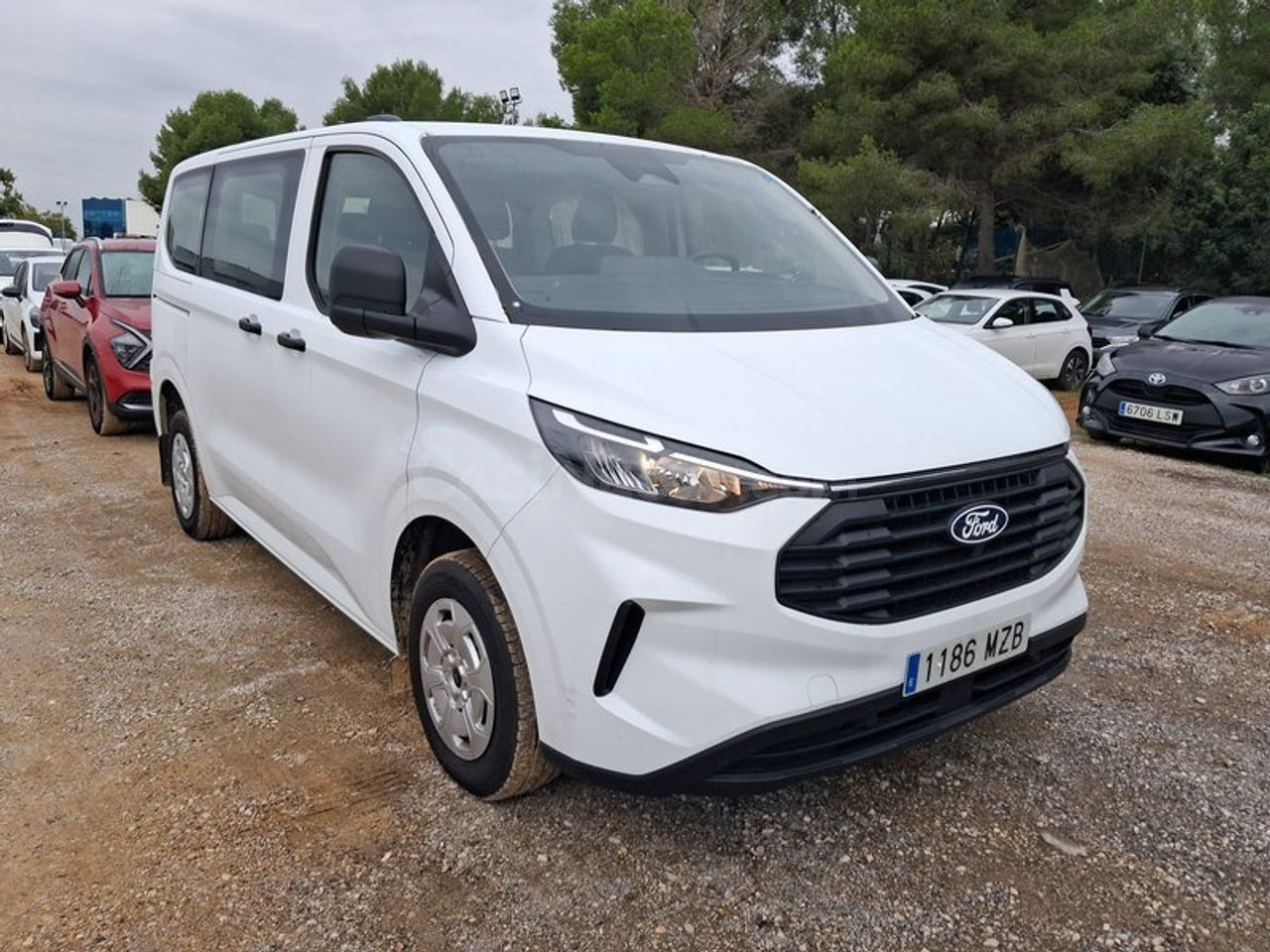 Ford Transit Custom Kombi 2.0 Ecoblue 100kw 320 L1 Trend - foto 3