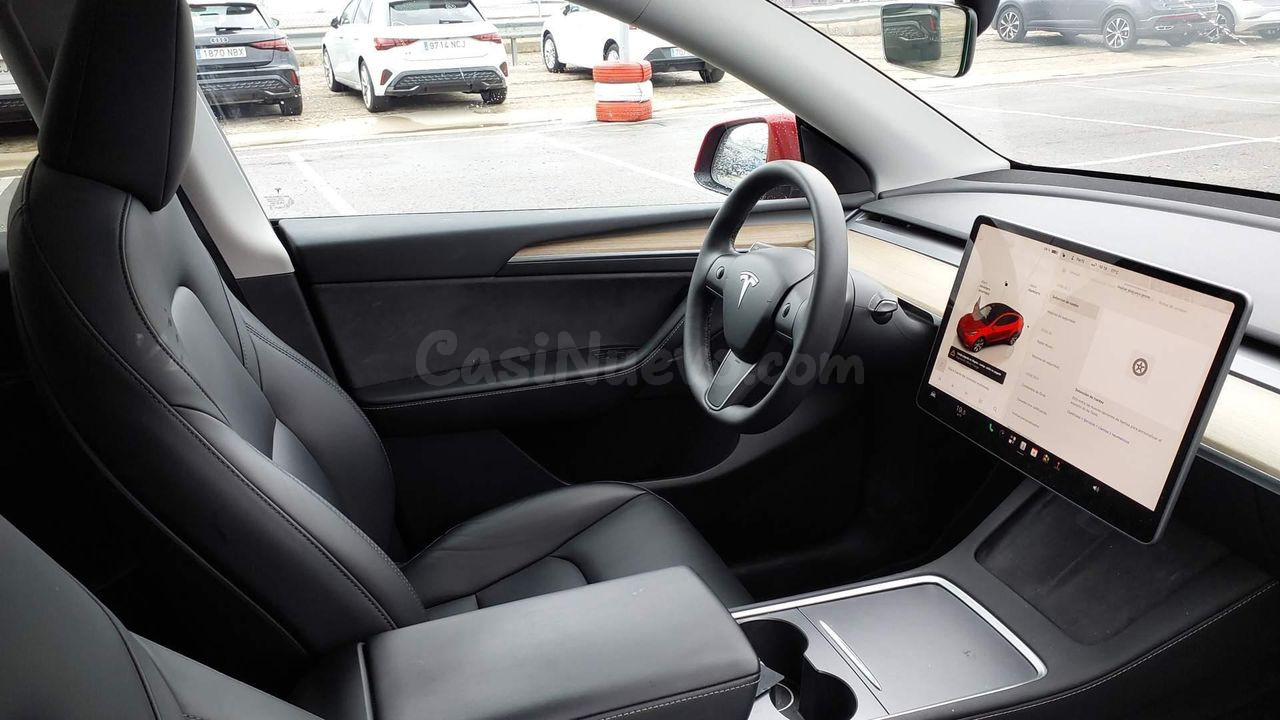 Tesla Model Y Gran Autonomía 4wd - foto 5
