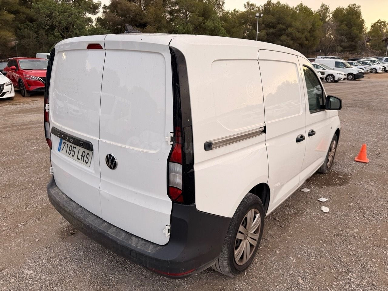 Volkswagen Caddy Cargo 2.0 Tdi 75kw (102cv) - foto 5